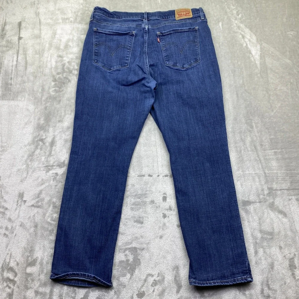 Levi's Women's Classic Straight Leg Jeans Dark Wash Blue Size 14 Fits 33" Grunge - Picture 8 of 11